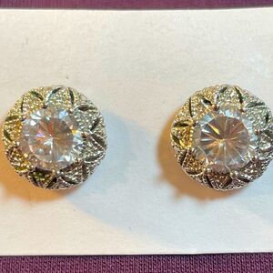 Radiant Crystal Rivoli stud earrings in silver